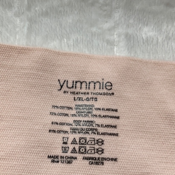 (2) Yummie Seamless Shaping High Waist Thong - Picture 7 of 11